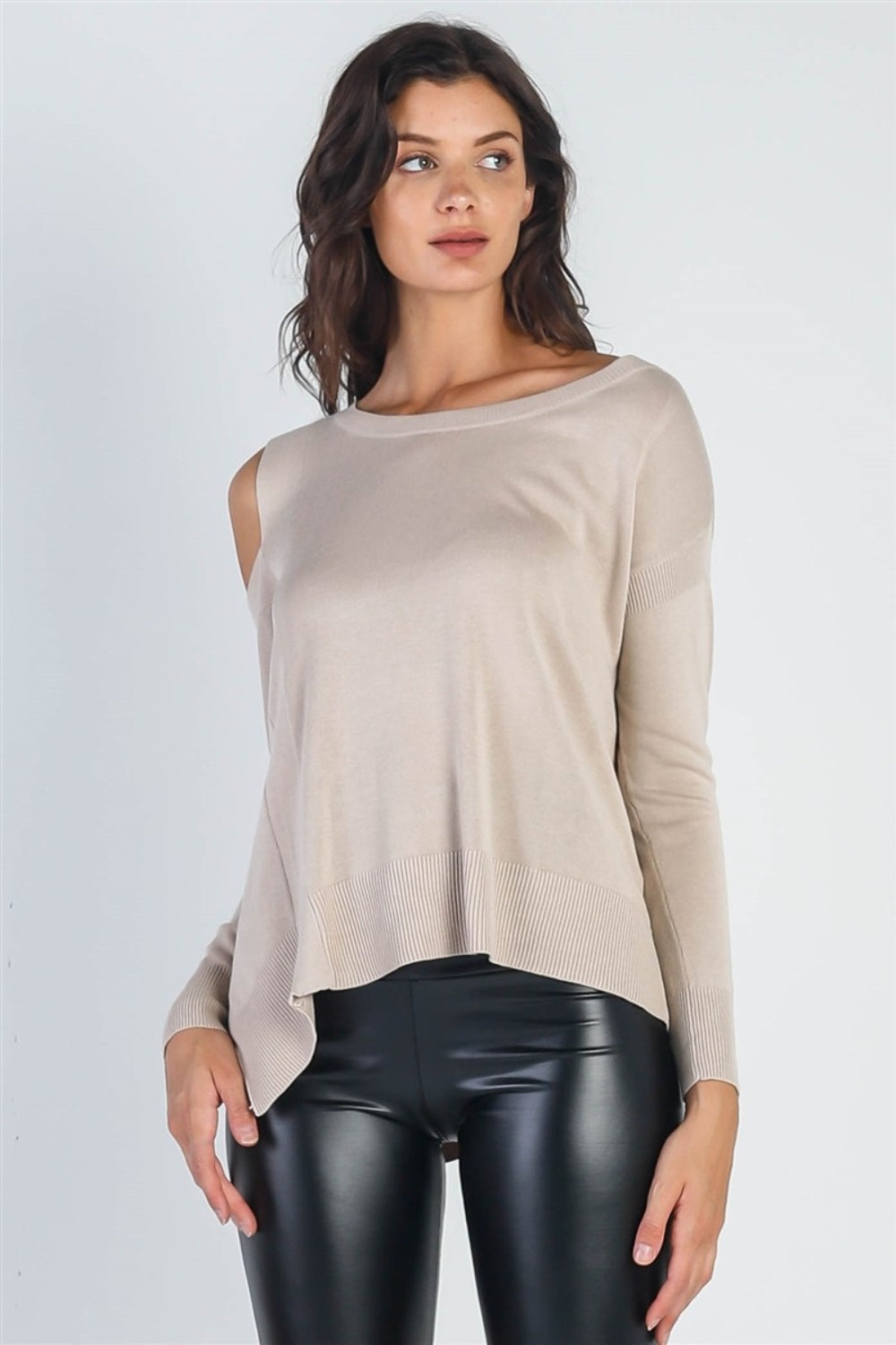 Women's UNIQ Cold Shoulder Long Sleeve Knit Top