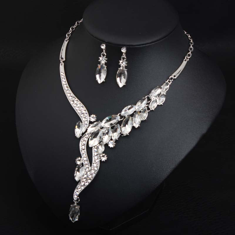 American fashion simple crystal gem necklace earrings set