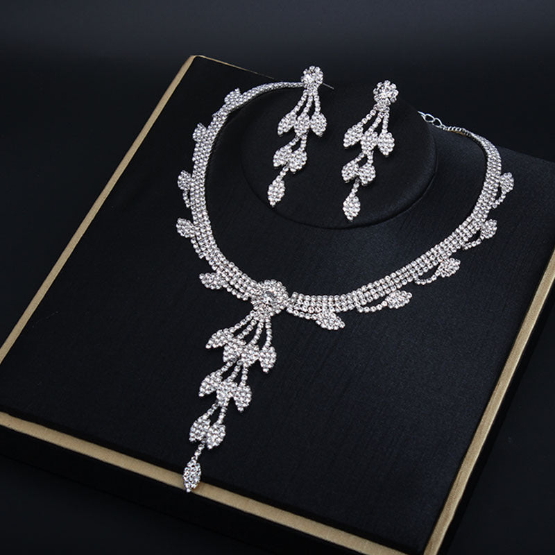 Fashion rhinestone clavicle flower necklace earrings set bride