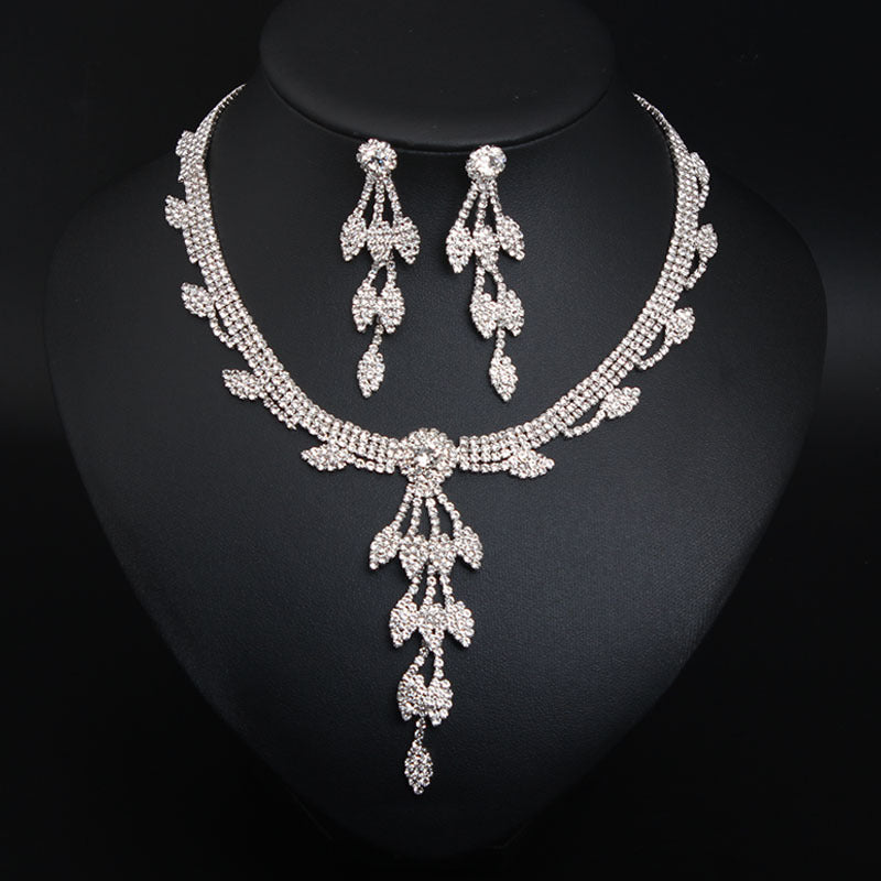 Fashion rhinestone clavicle flower necklace earrings set bride