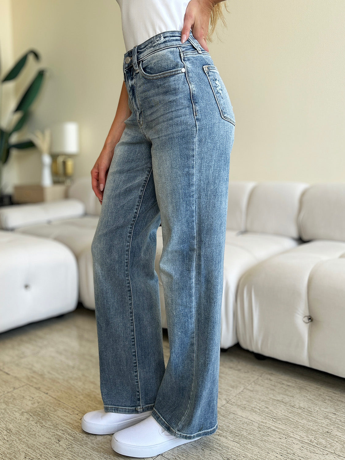 Women's Judy Blue Full Size High Waist Straight Jeans