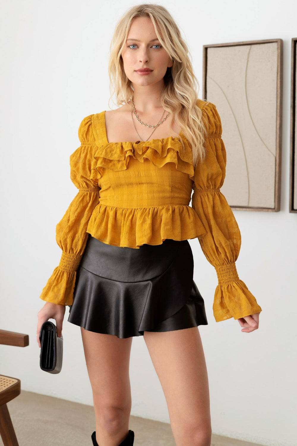 Women's Mustard Seed Boho Shirred Smocked Peplum Long Sleeve Top