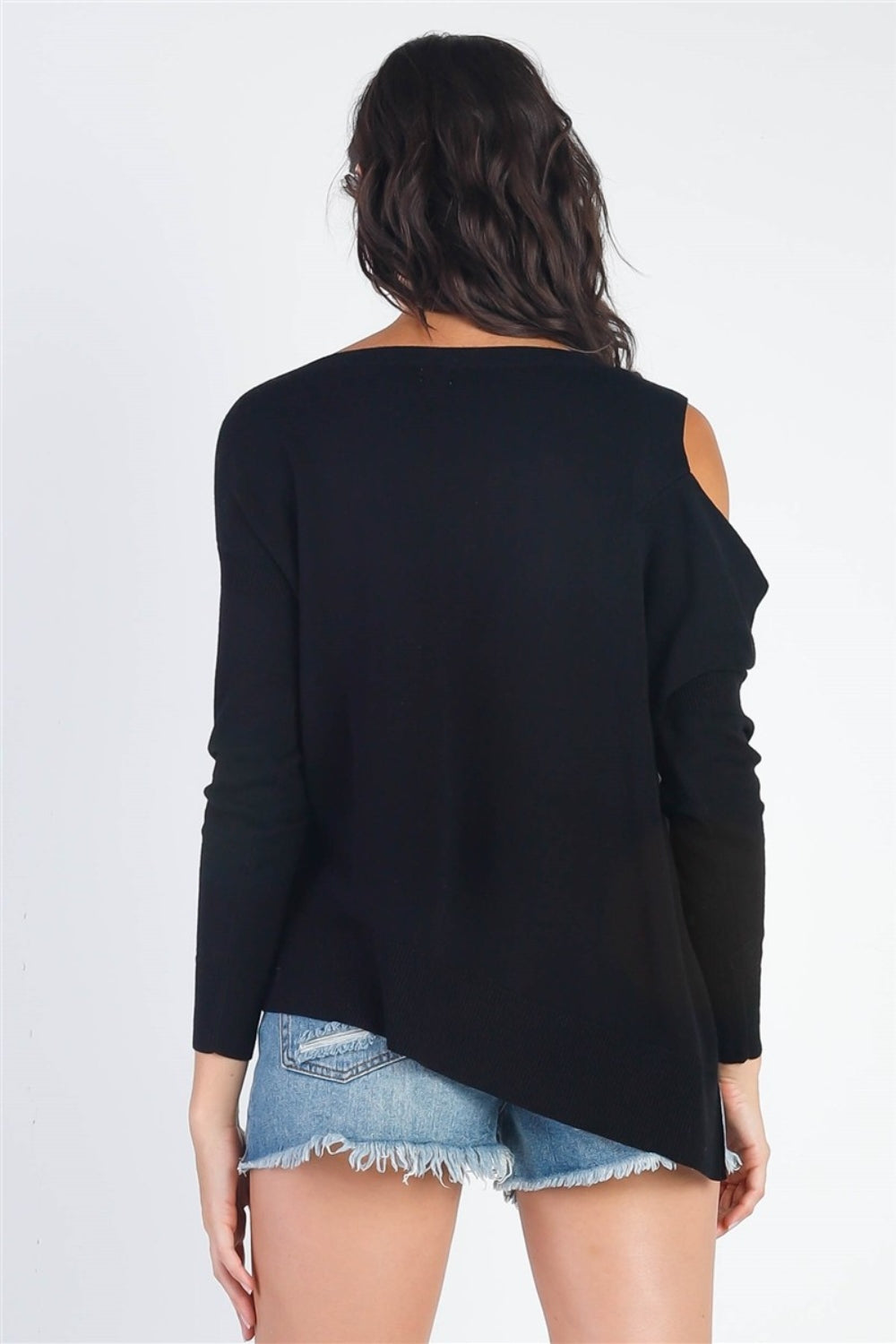 Women's UNIQ Cold Shoulder Long Sleeve Knit Top