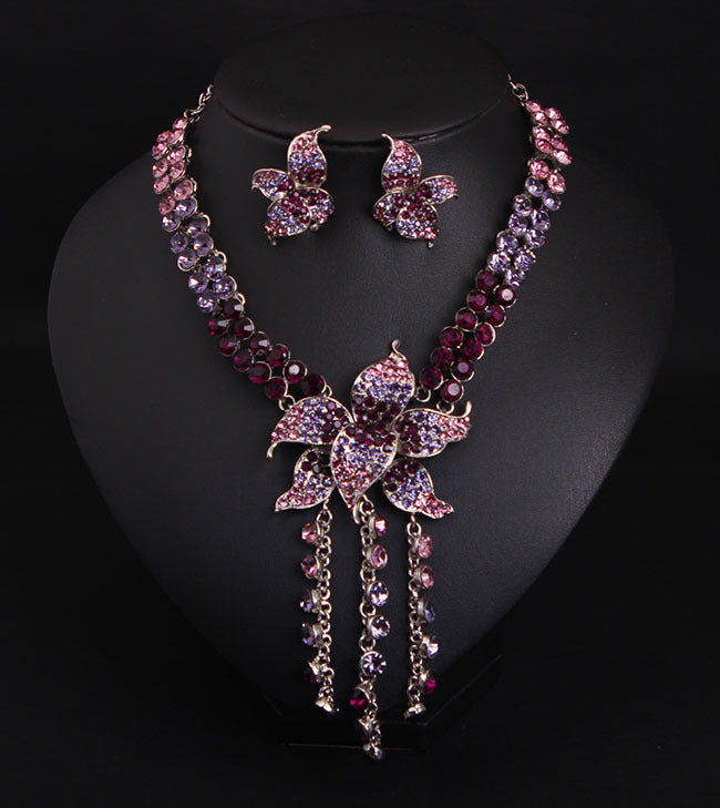 Crystal flower gemstone necklace and earrings set short collarbone female banquet bridal accessories