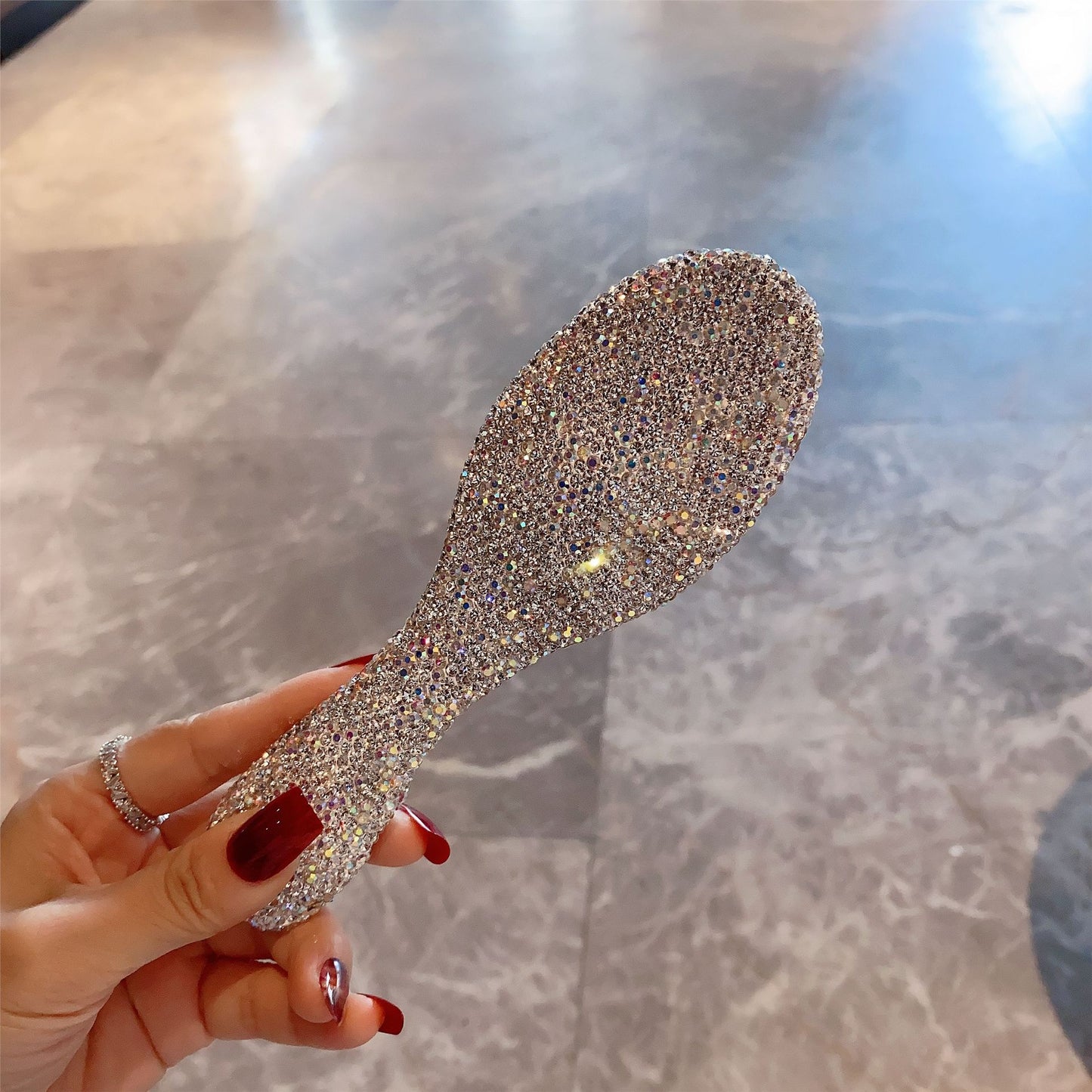 Luxury Hair Brushes All Rhinestone Oval Massage Comb Anti Static Hair Comb Hairdressing Tool Detangling Hair Combs for Kid Women