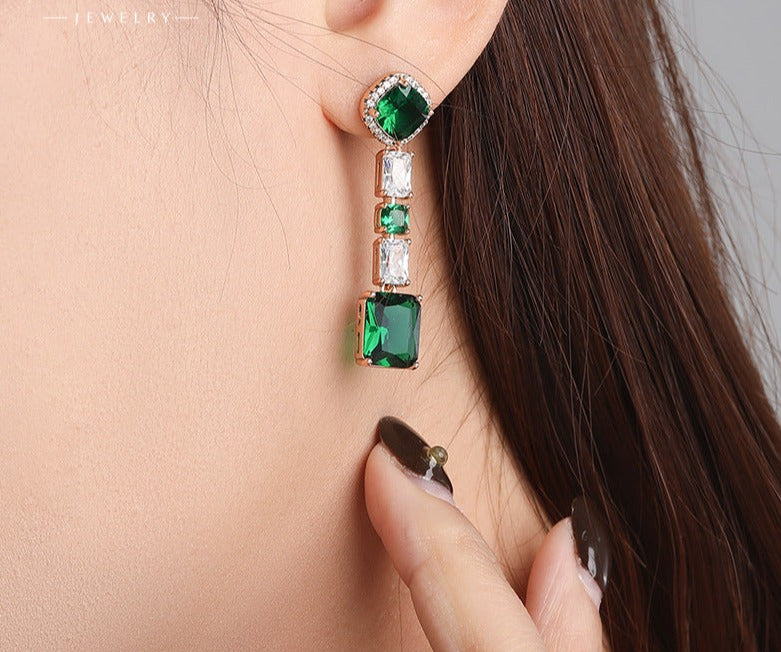 American Fashion New Earrings Simple Geometric Light Luxury Emerald Earrings for Women