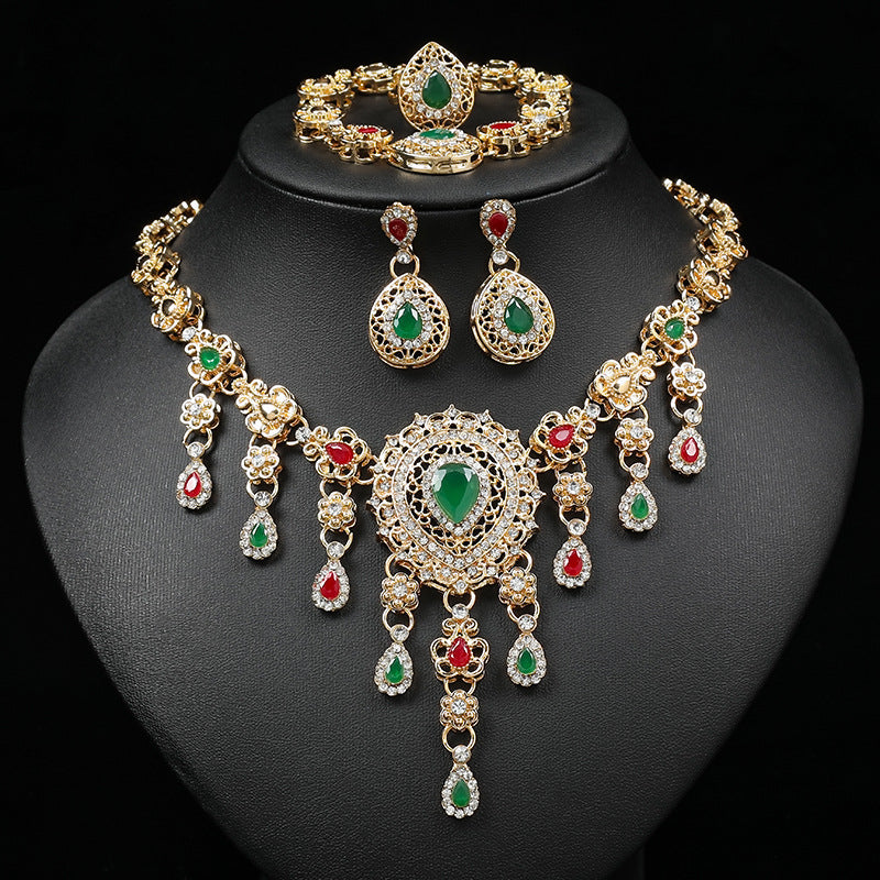 4pcs Set Vintage Gold Jewelry Set With Necklace, Earrings, Ring And Bracelet For Women, Embellished With Gemstones And Rhinestones