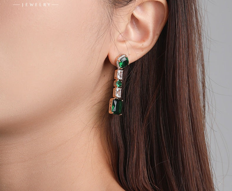 American Fashion New Earrings Simple Geometric Light Luxury Emerald Earrings for Women