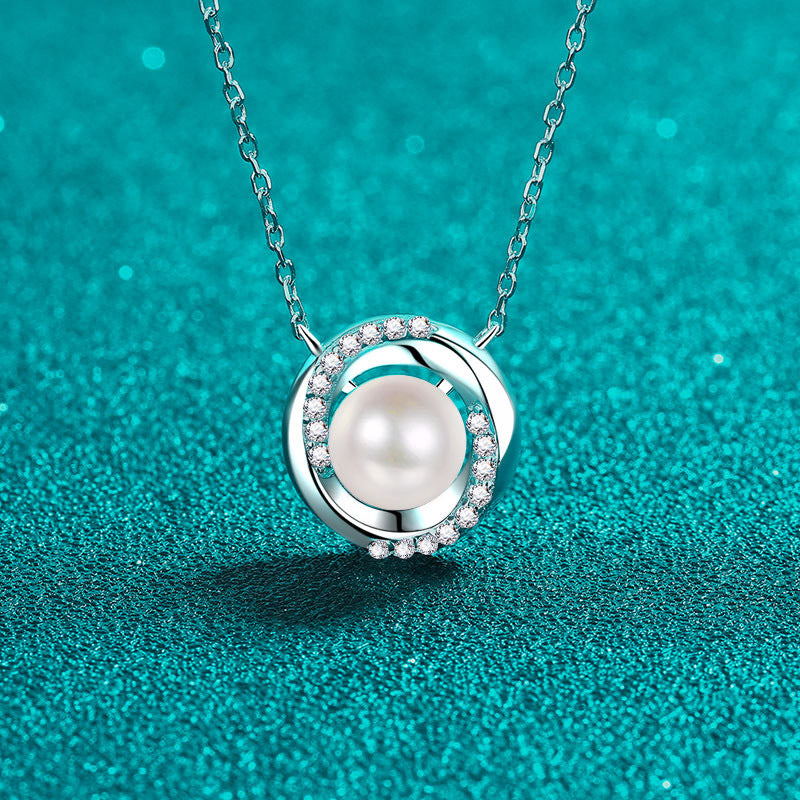 S925 silver pearl necklace whirlwind round pendant light luxury Necklace