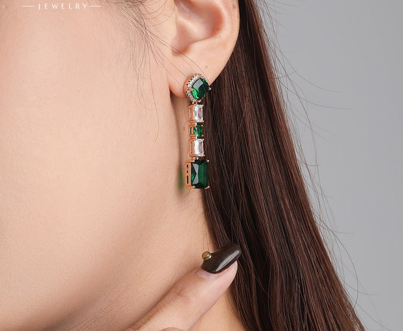 American Fashion New Earrings Simple Geometric Light Luxury Emerald Earrings for Women