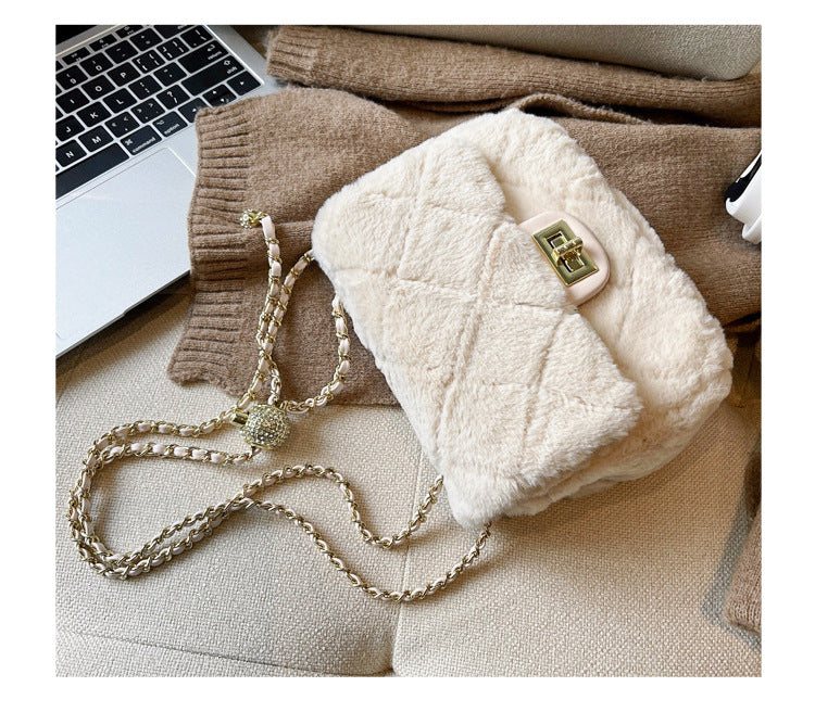 New fashion plush ladies Messenger bag small lady shoulder bag mobile phone ladies mini wallet and handbag evening bag