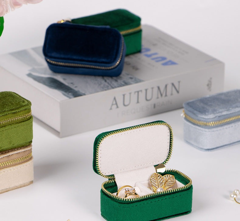 Mini Ring Organizer, Velvet Ring Box, Gorgeous Vintage Ring Box, Premium Ring Carrying Case