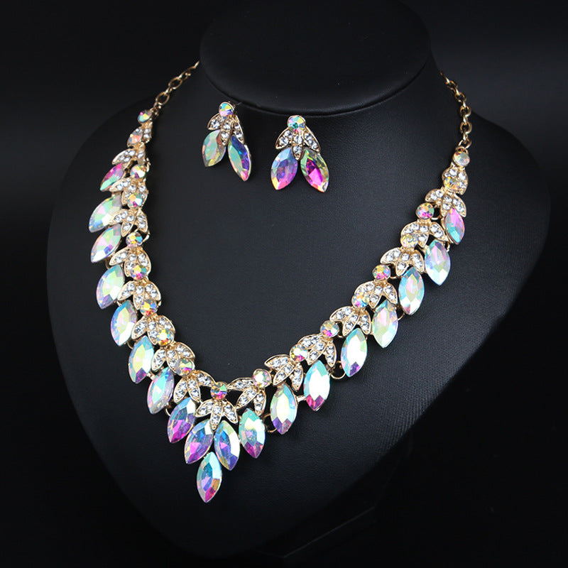 Sparkling crystal gem necklace and earrings set dress wedding dress dinner women's jewelry