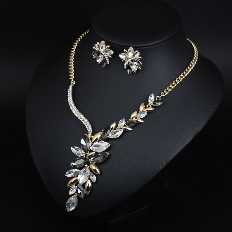 Bridal Wedding Party Jewelry Sets Luxury Rhinestone Shiny Earrings for Women Glitter Crystal Necklace