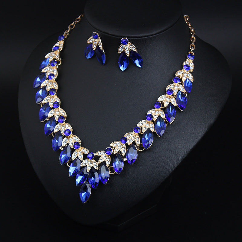 Sparkling crystal gem necklace and earrings set dress wedding dress dinner women's jewelry