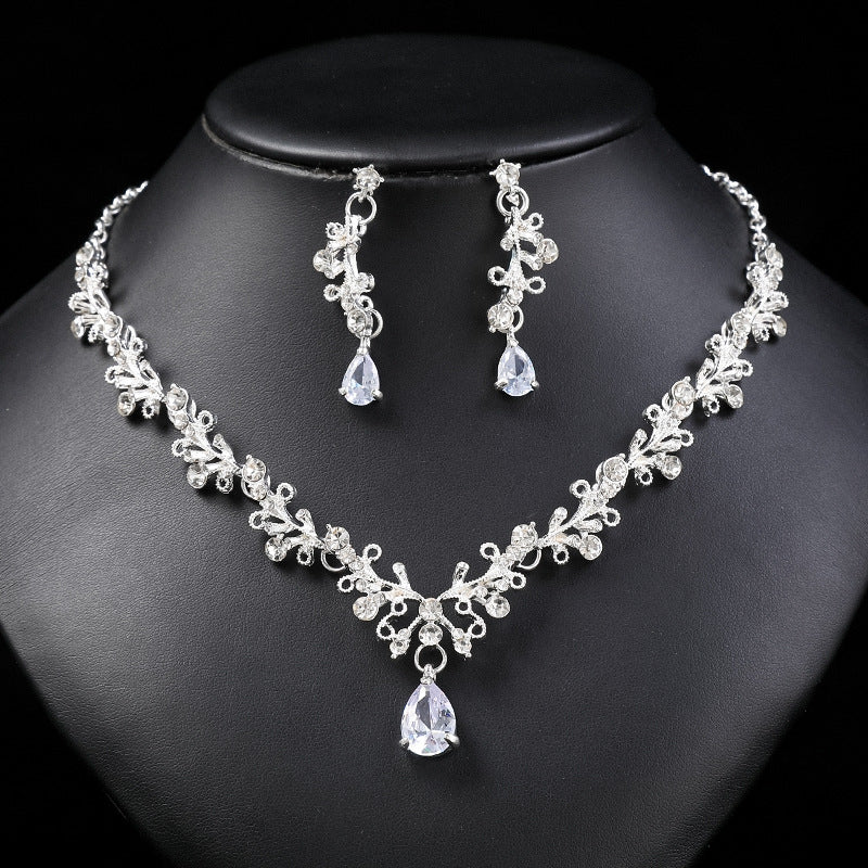 Bridal wedding dress necklace earrings set women's clip zircon series diamond crystal clavicle chain evening accessories