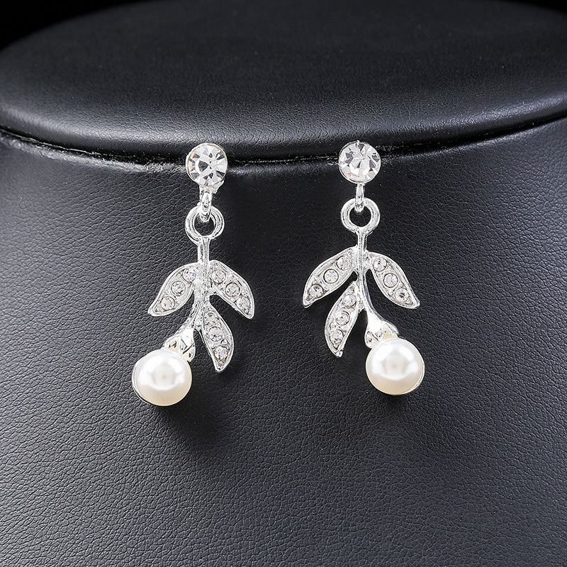 Light Luxury Leaf Design Pearl Necklace Earrings Bridal Wedding Jewelry Set