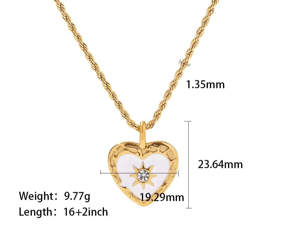 Vintage Necklace Stainless Steel Necklaces for Women Twist Chain Love Heart Shell Pendant Designer Jewelry