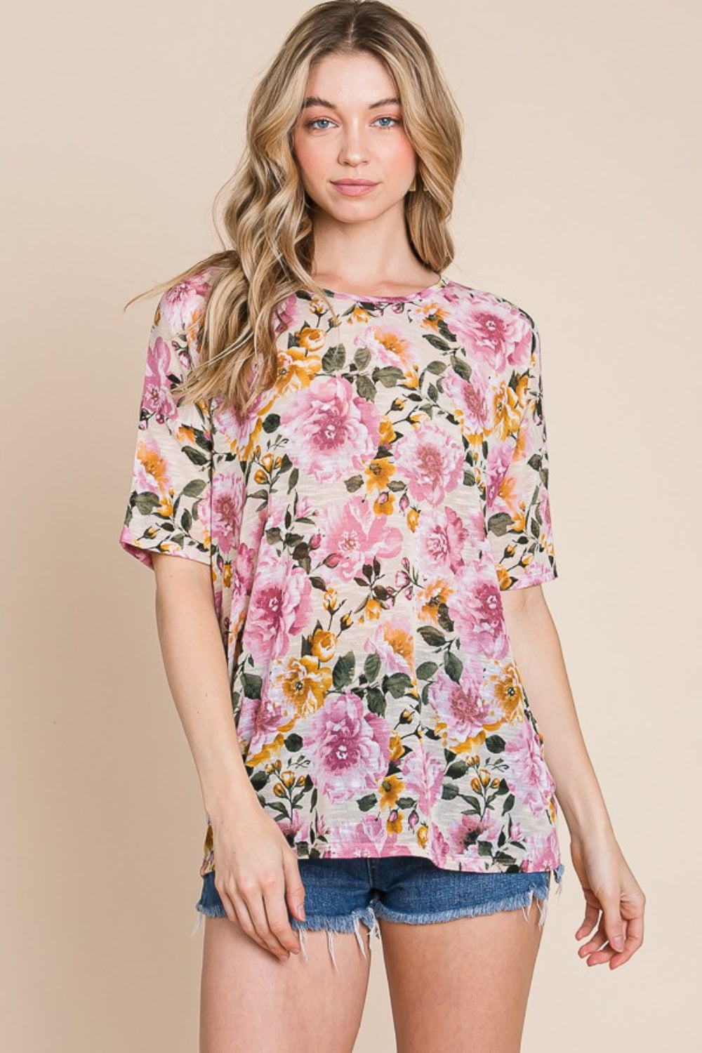 Women's BOMBOM Floral Round Neck T-Shirt