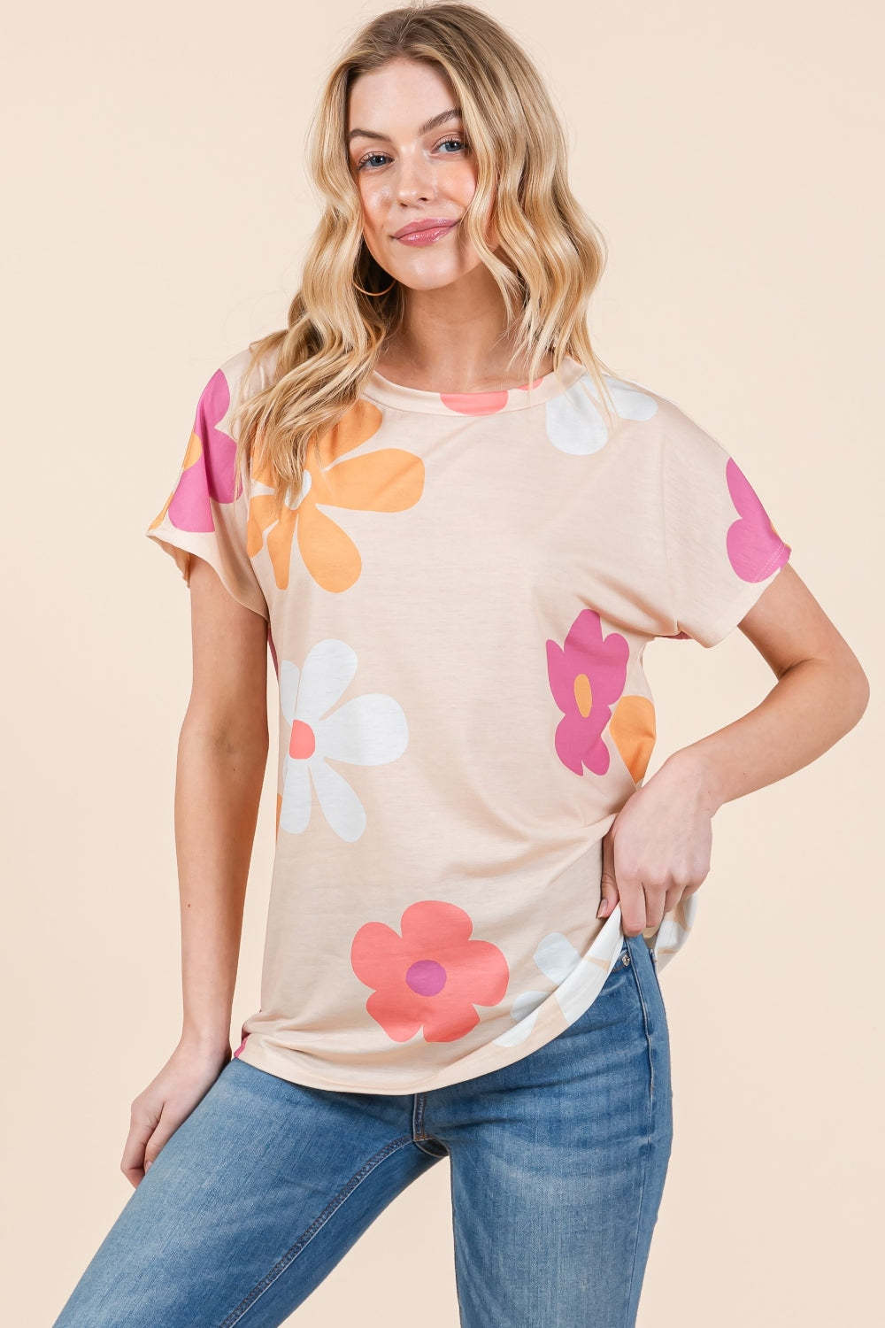 Women's BOMBOM Floral Short Sleeve T-Shirt