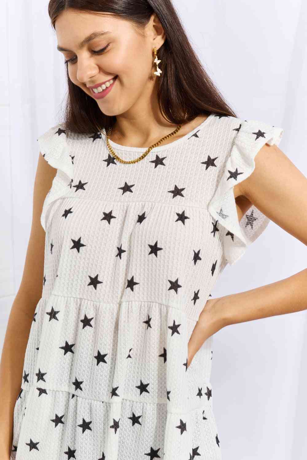 Women's Heimish Shine Bright Full Size Butterfly Sleeve Star Print Top