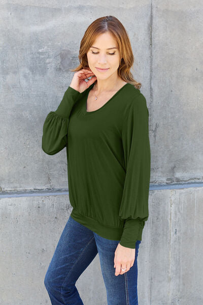 Women's Basic Bae Full Size V-Neck Lantern Sleeve Blouse