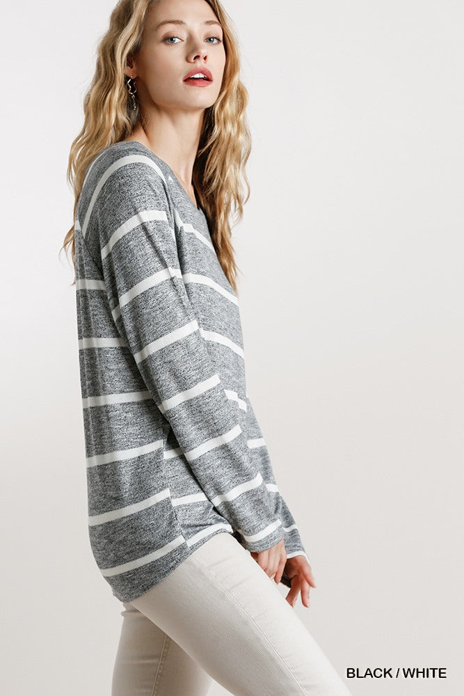 Women's Striped Round Neck Long Sleeve Top