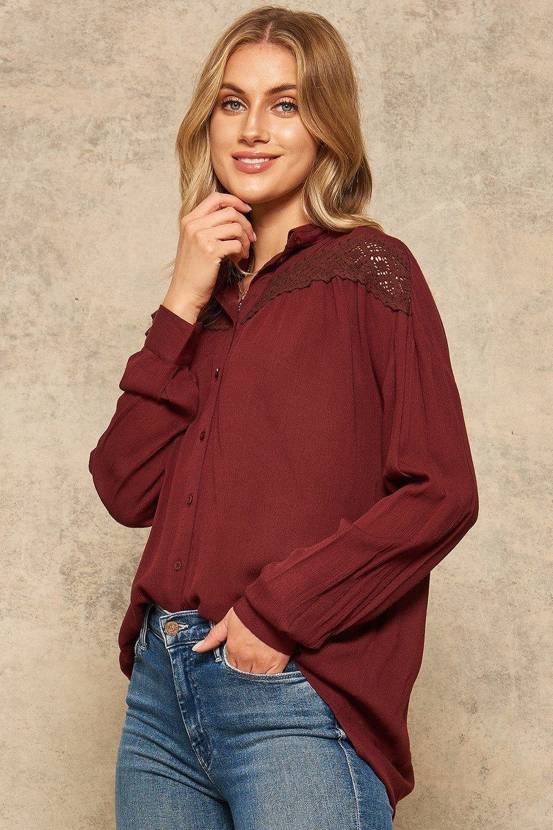 Women's A Crinkled Woven Shirt Featuring Basic Collar