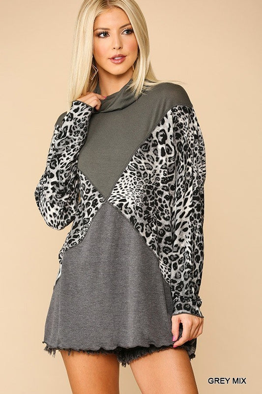 Women's Solid And Animal Print Mixed Knit Turtleneck Top With Long Sleeves