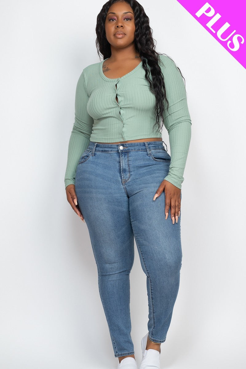 Women's Plus Size Button Up Cropped Top