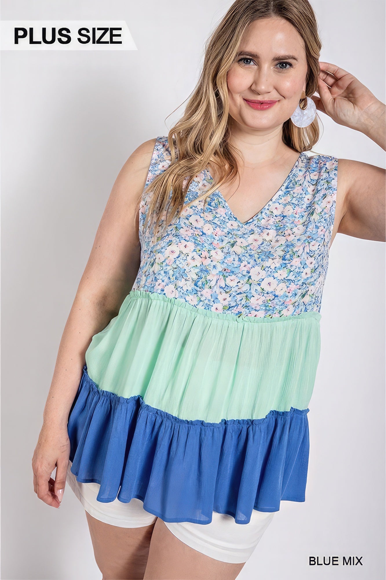 Women's Plus Floral Color Block Ruffle Detail Tiered V-neck Top