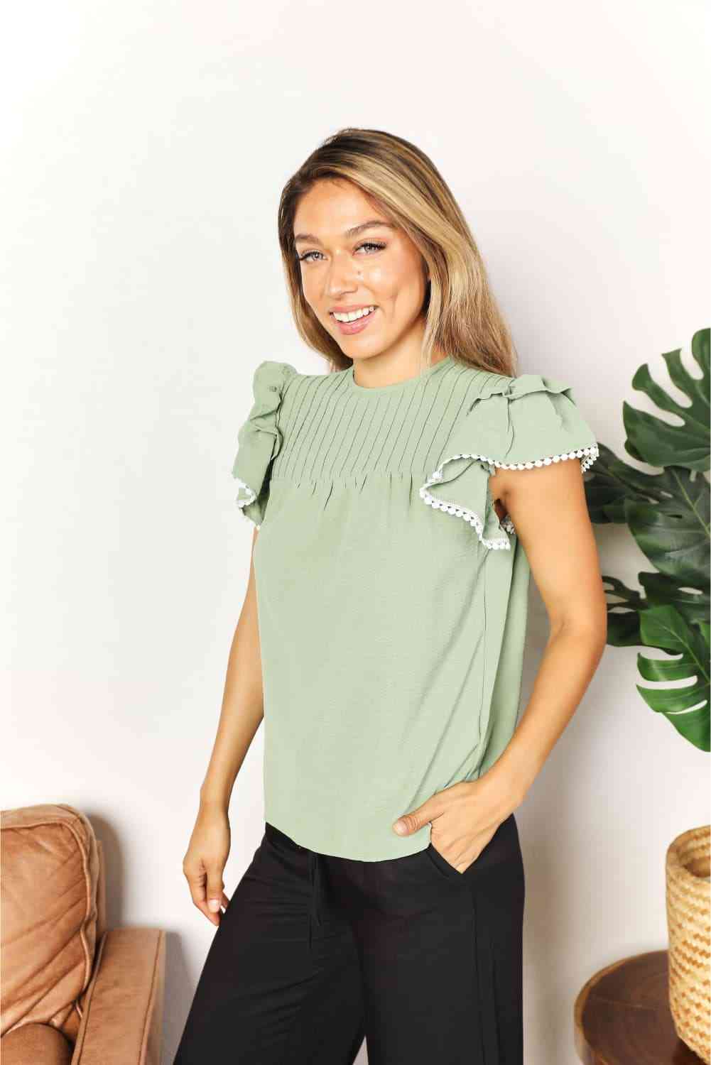 Women's Double Take Pleated Detail Flutter Sleeve Blouse