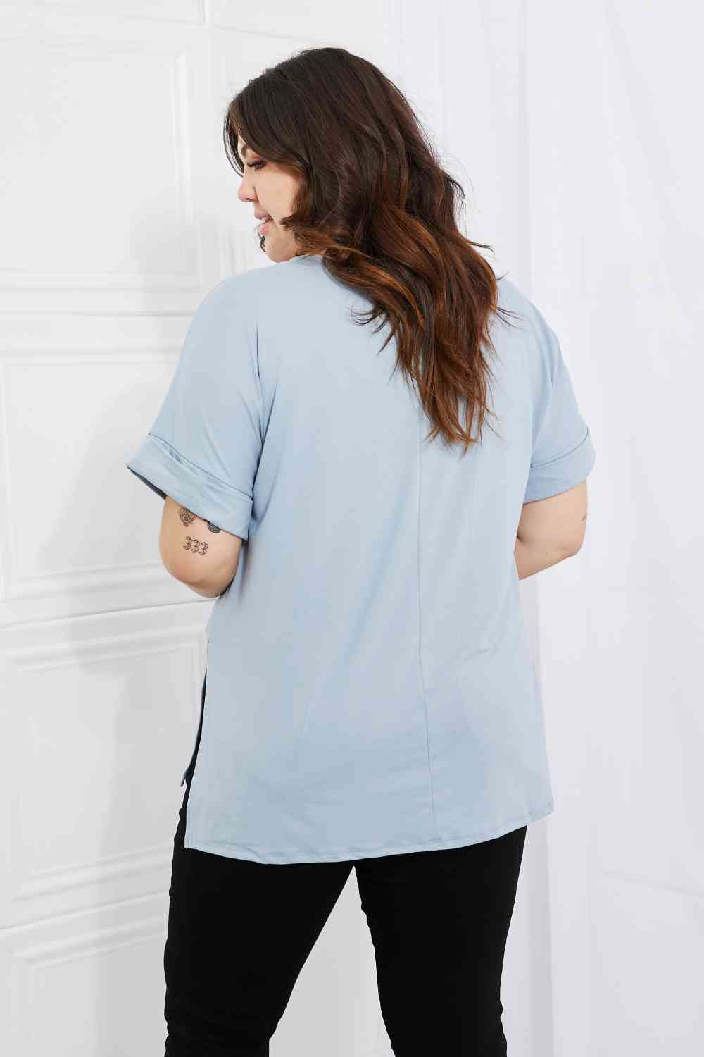 Women's Zenana Simply Comfy Full Size V-Neck Loose Fit T-Shirt in Blue