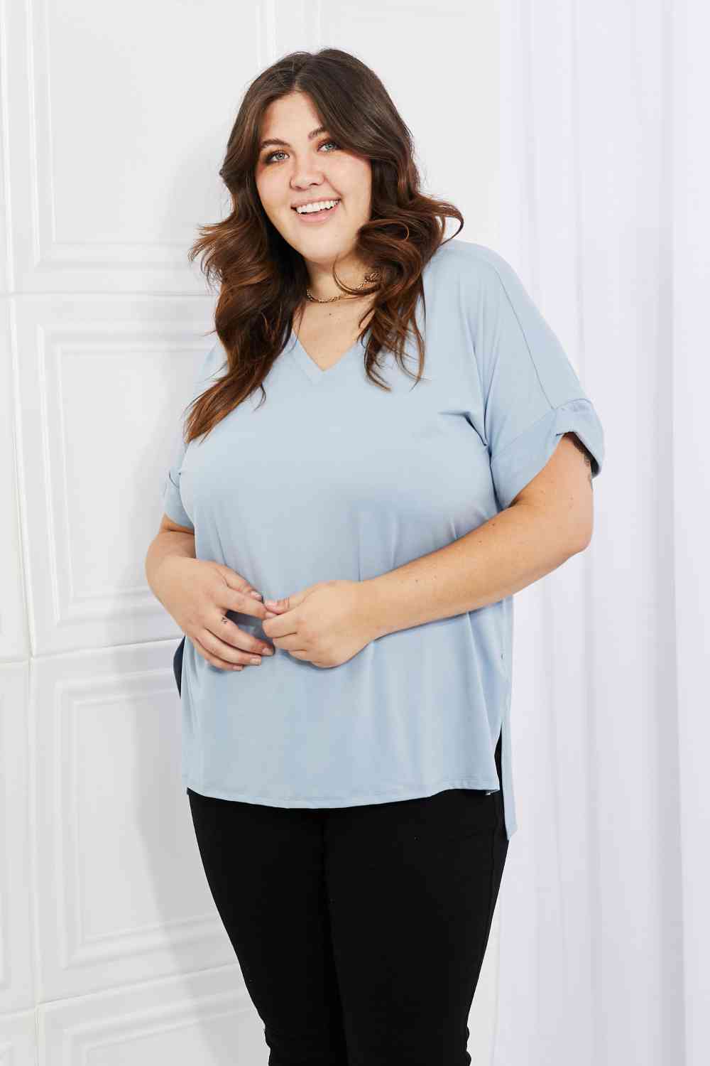 Women's Zenana Simply Comfy Full Size V-Neck Loose Fit T-Shirt in Blue